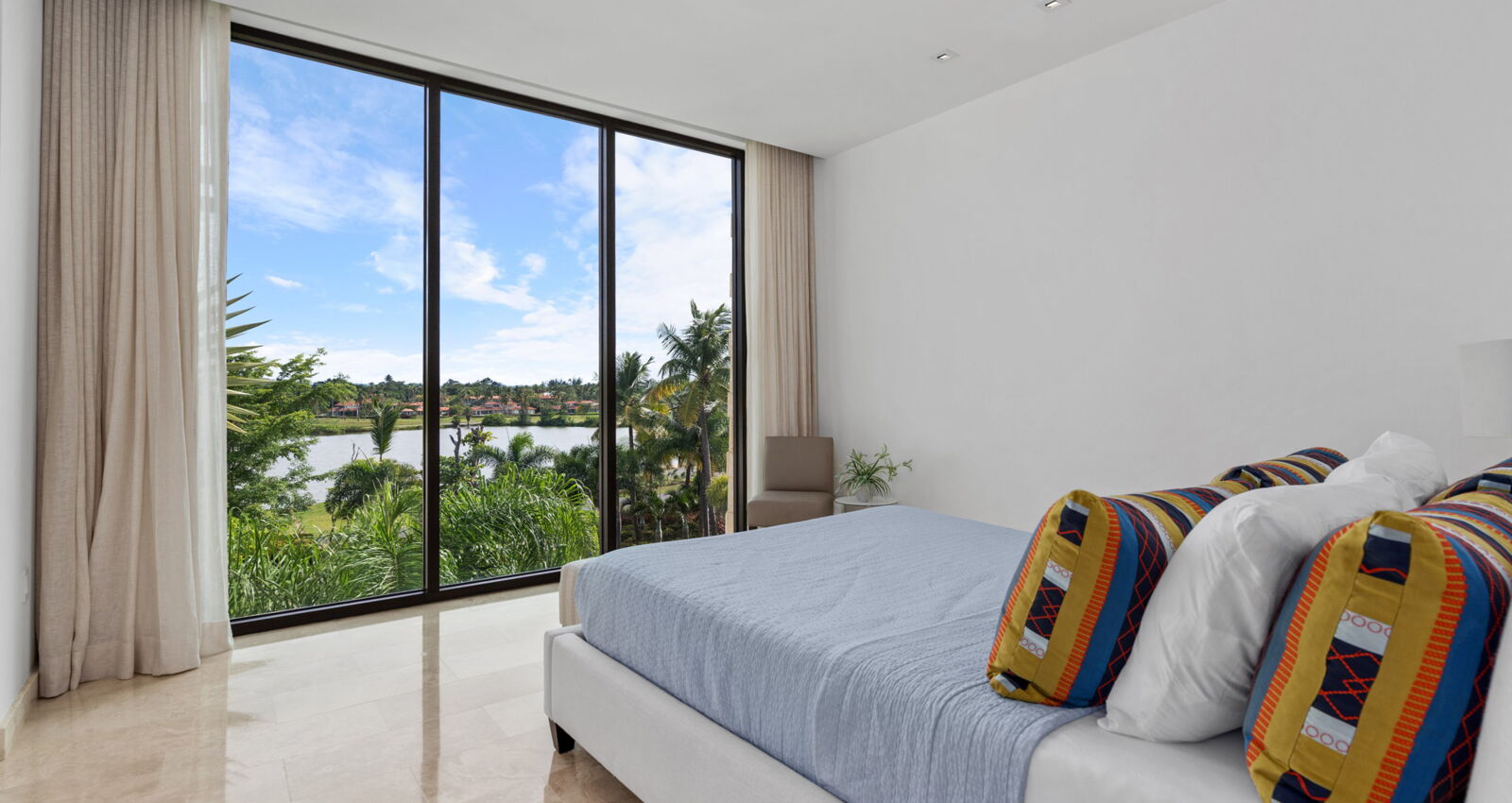 West Beach Residence #23-010
