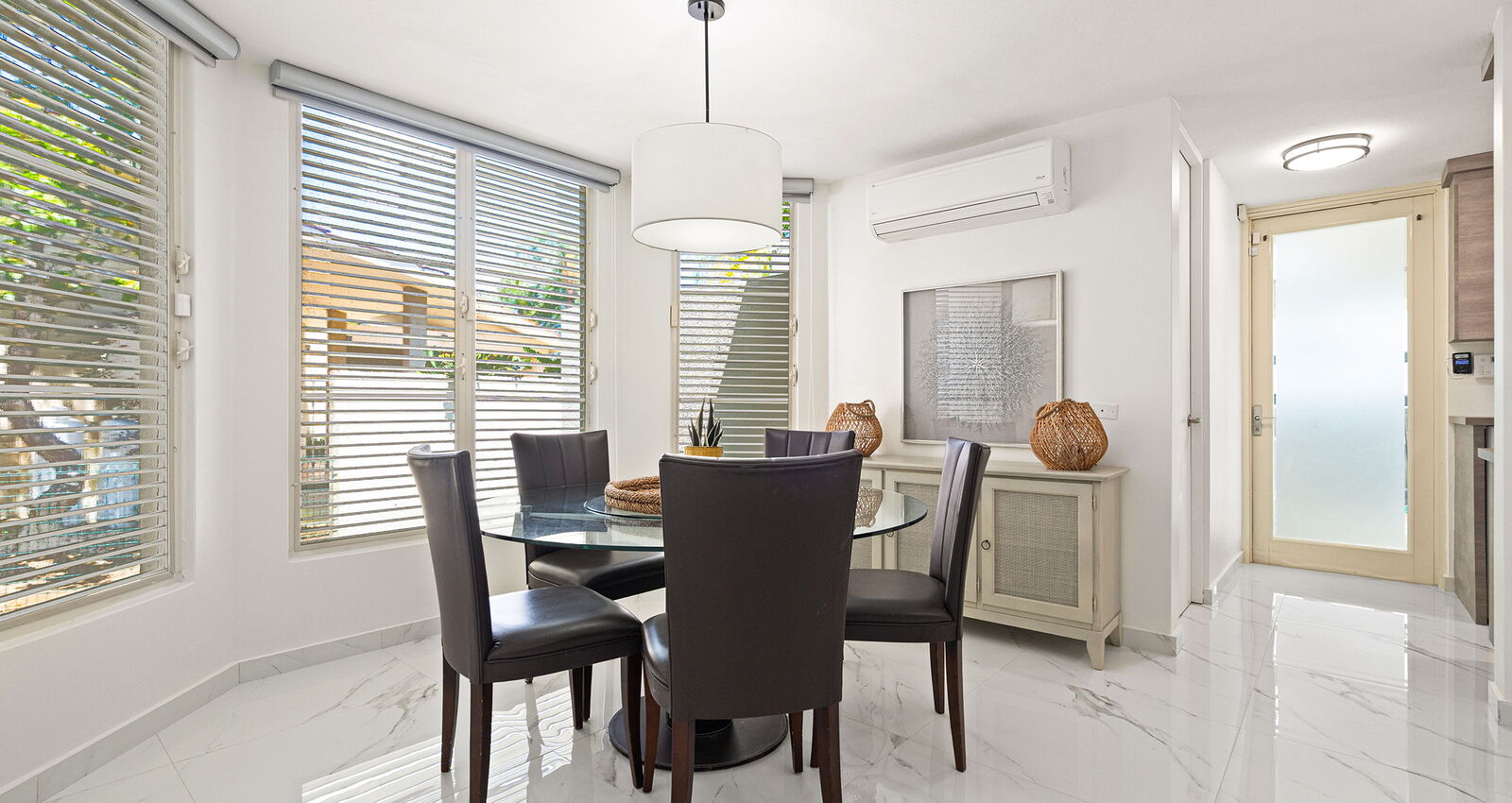 Modern Dining Room Puerto Rico