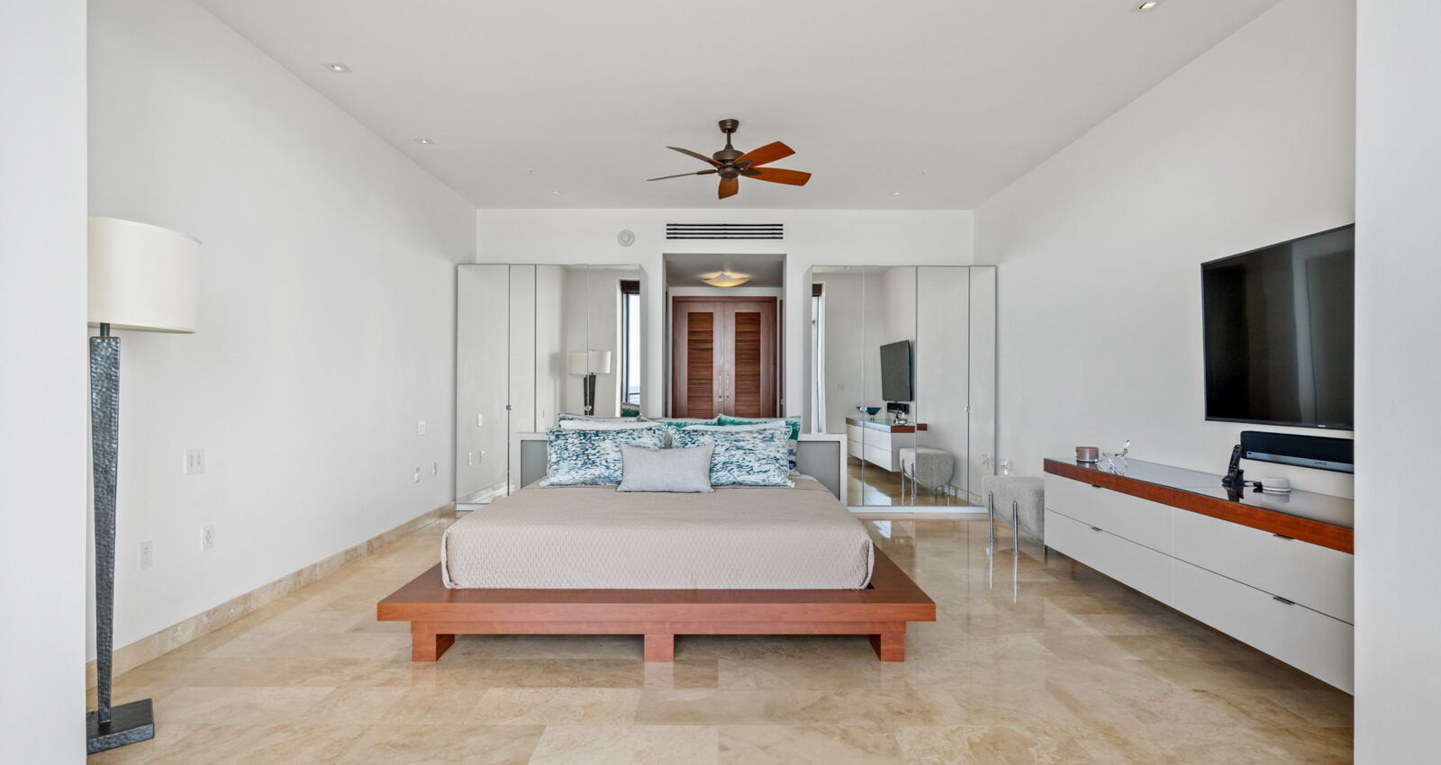 West Beach Residence #23-010