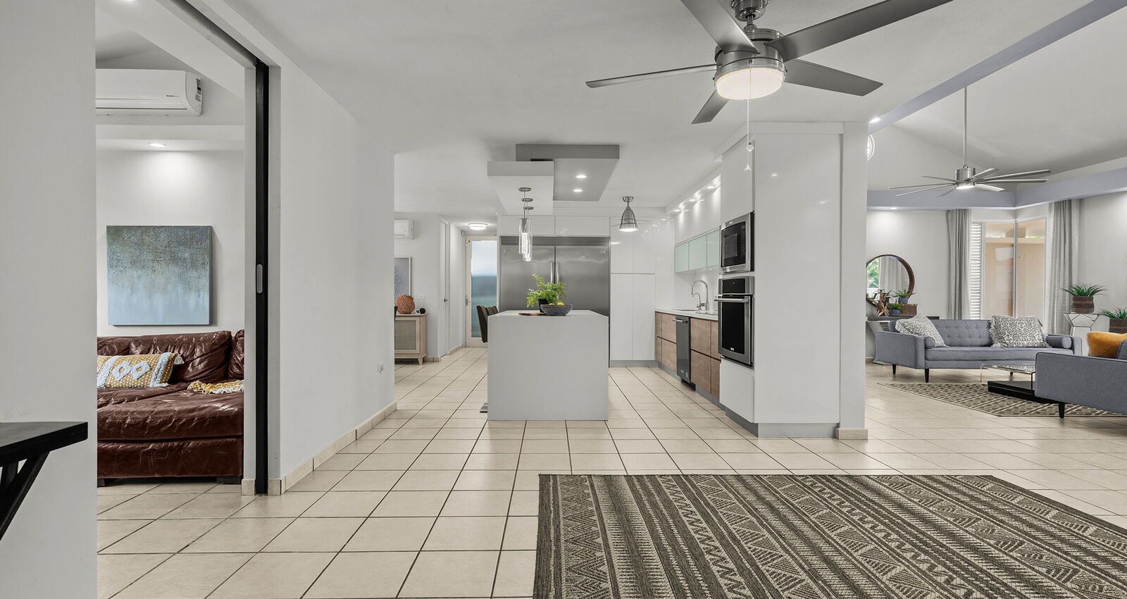 170 Camino de Los Jazmines