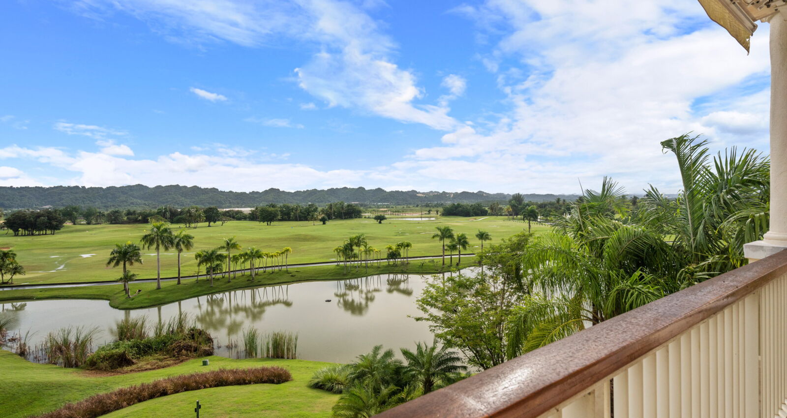 Plantation Village #23-004