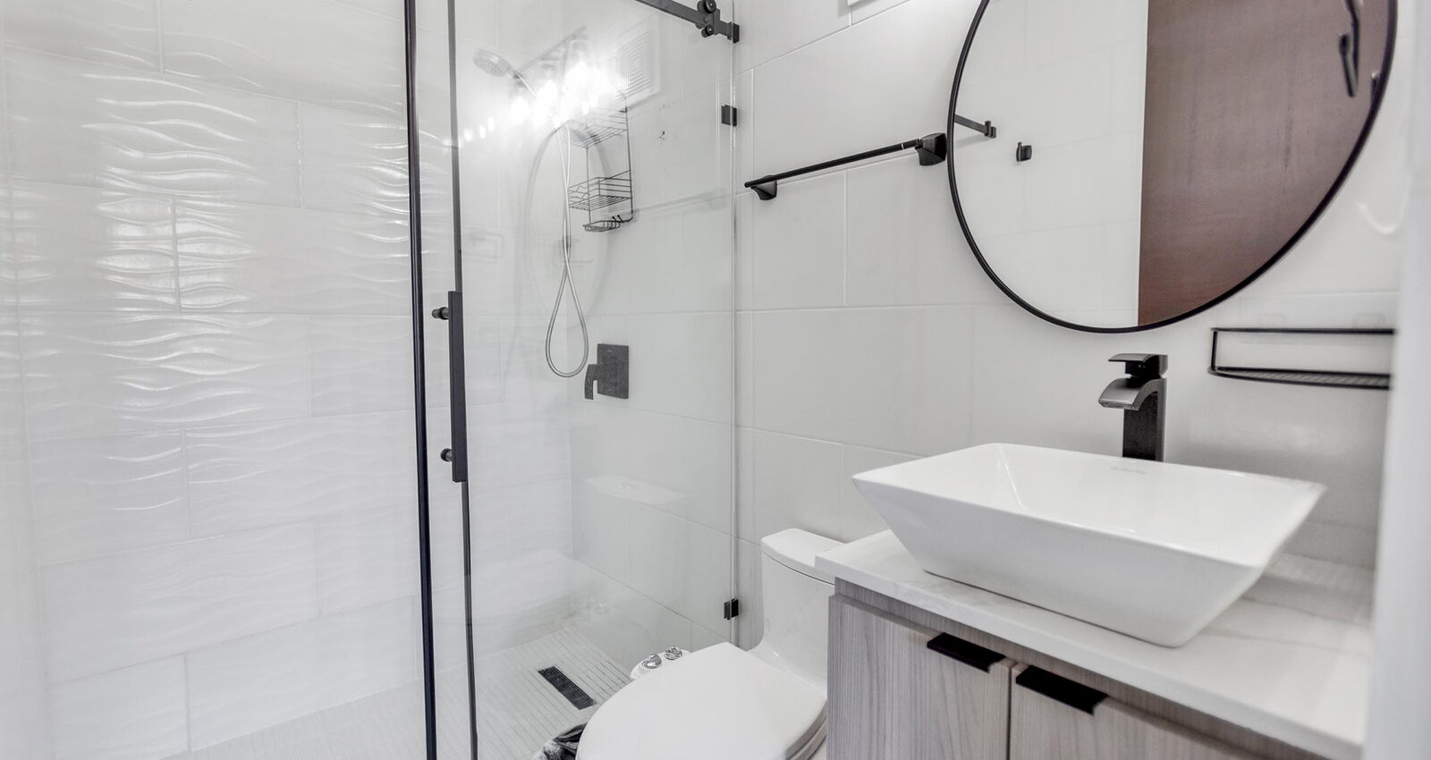 Modern bathroom