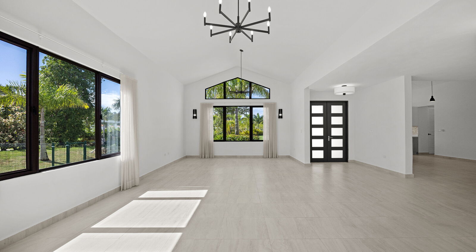 697 Camino de las Playeras