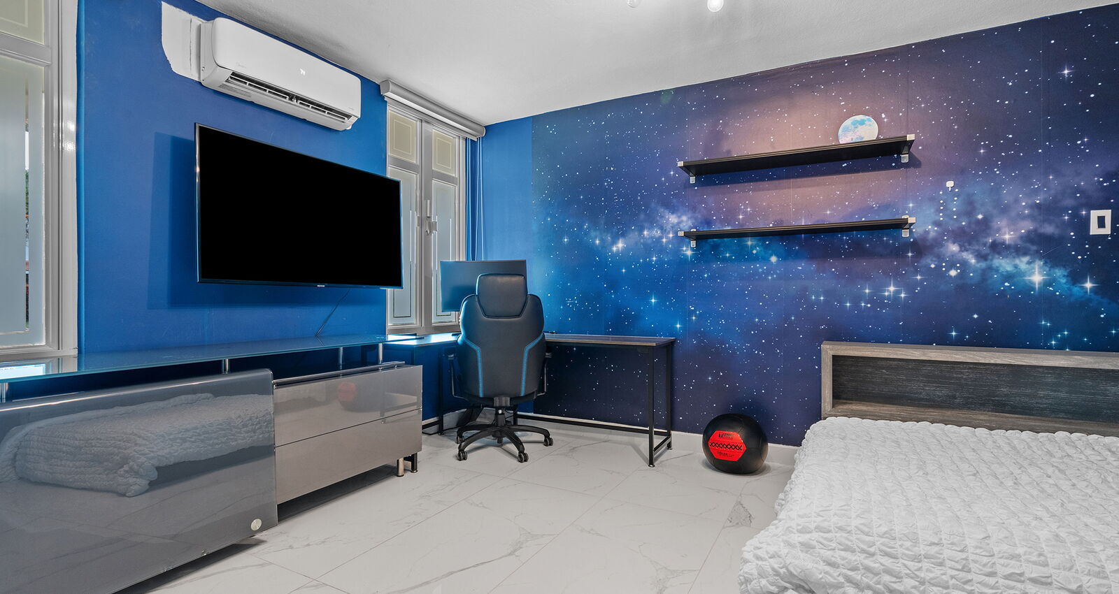 358 Camino de la Pomarrosa