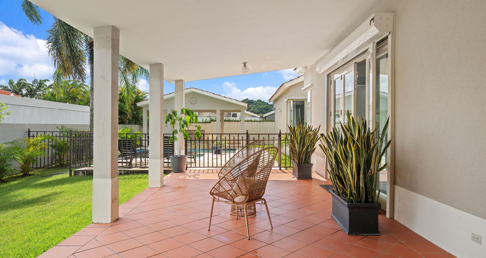 170 Camino de Los Jazmines