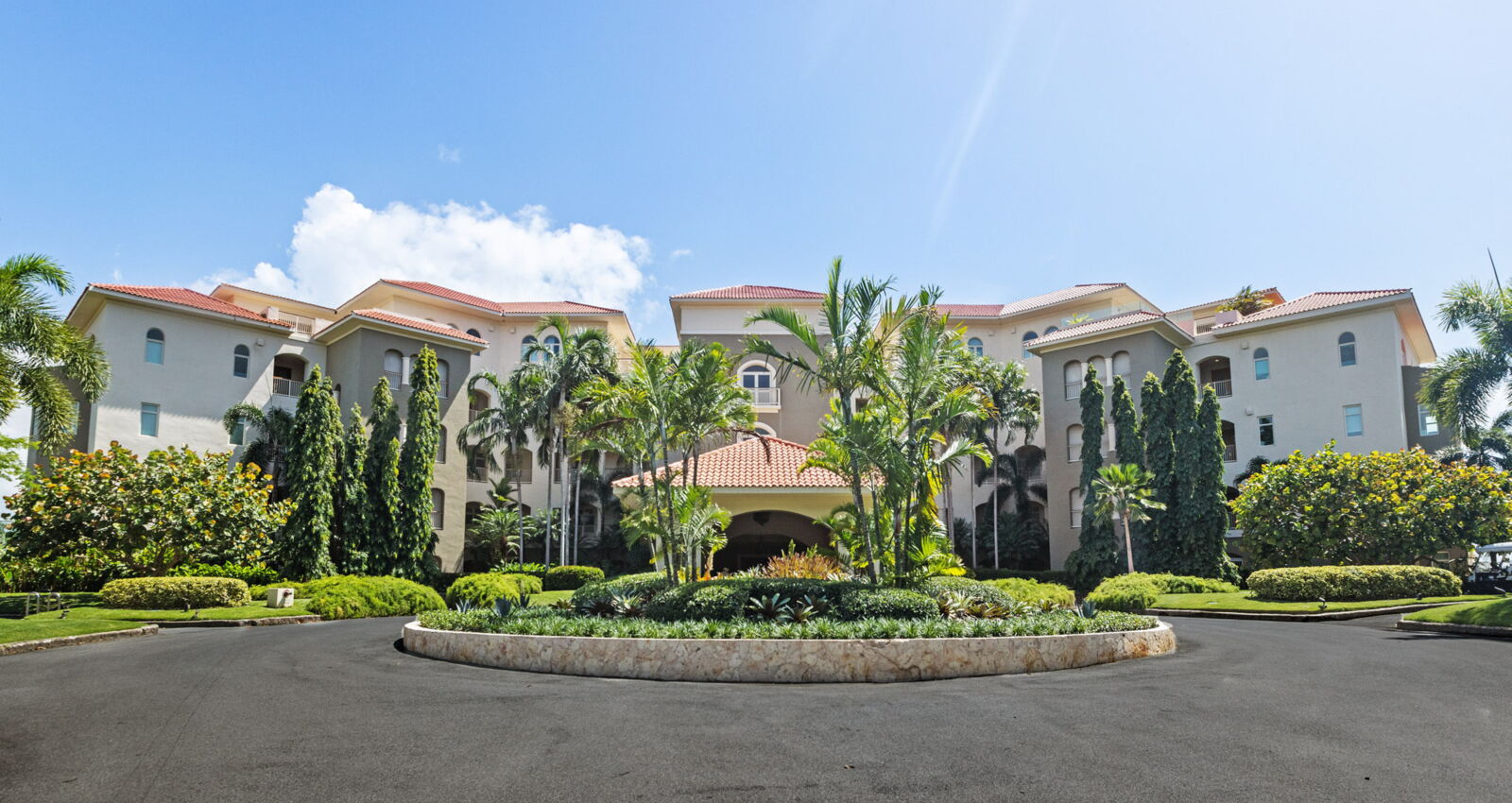 Plantation Village #23-013