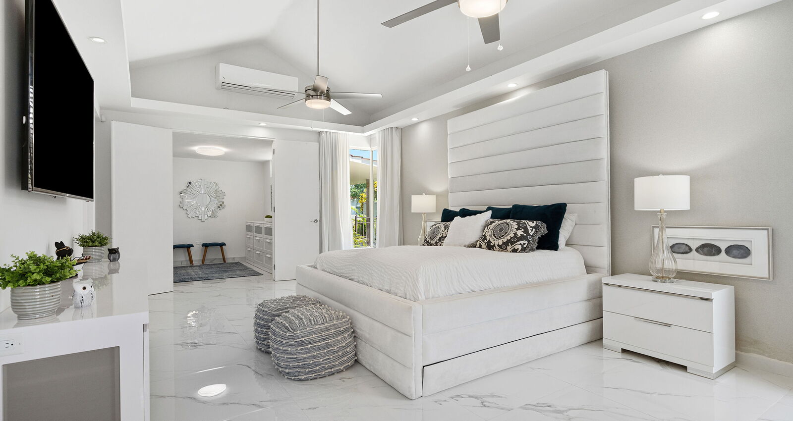 Guest Bedroom Sabanera Dorado