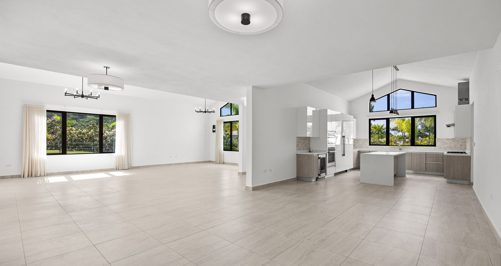 697 Camino de las Playeras