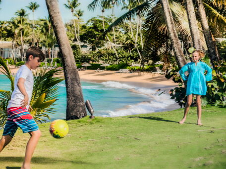 One look at Dorado Beach & Resort and you’ll have all the reasons you need to bring your family to this idyllic Caribbean paradise. The sun-drenched vistas and palm-lined beaches inspire dreams of a perfect vacation in this special enclave.