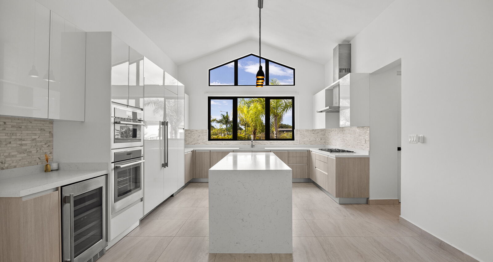 697 Camino de las Playeras