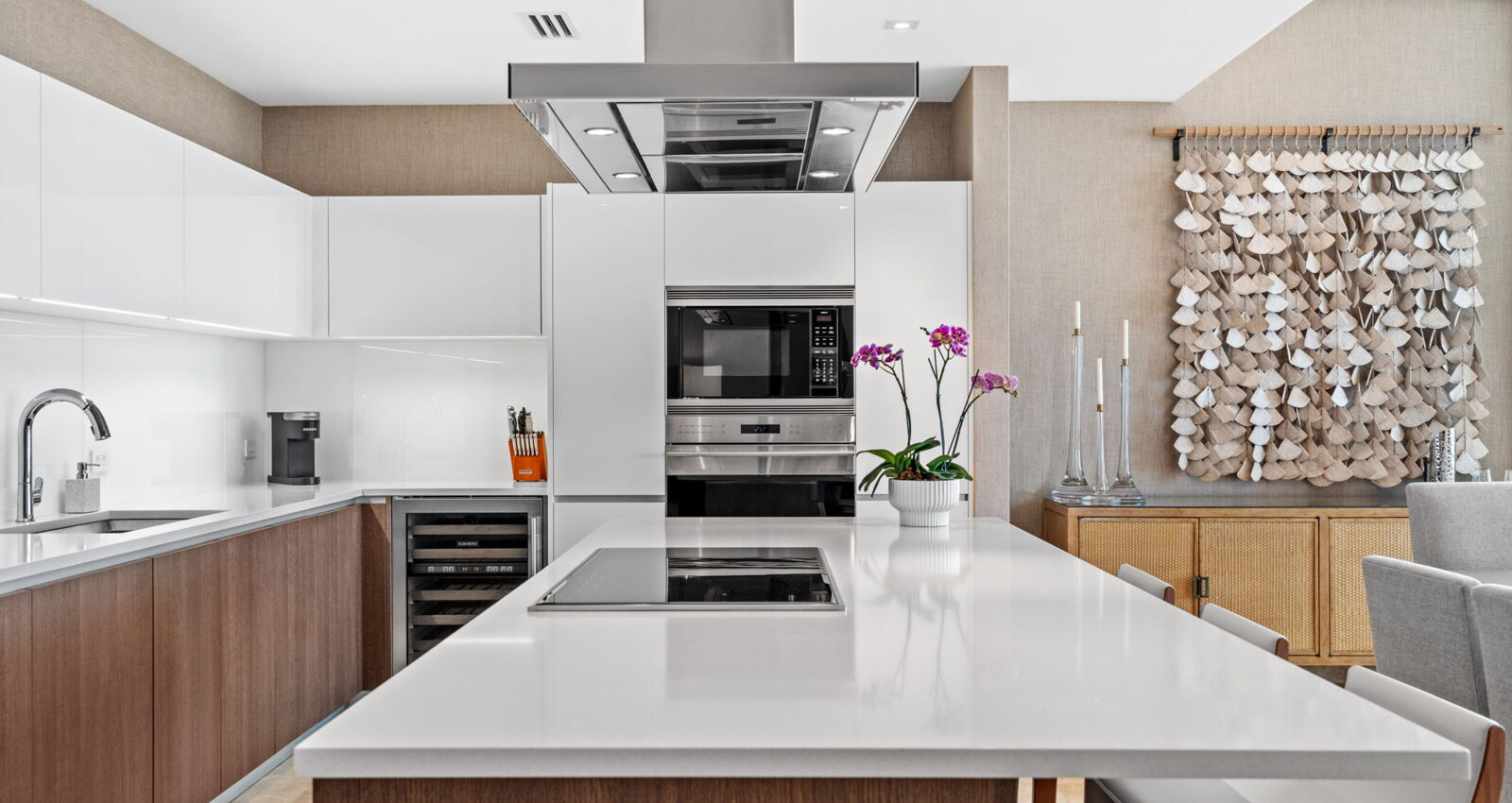 West Beach Residence #23-010