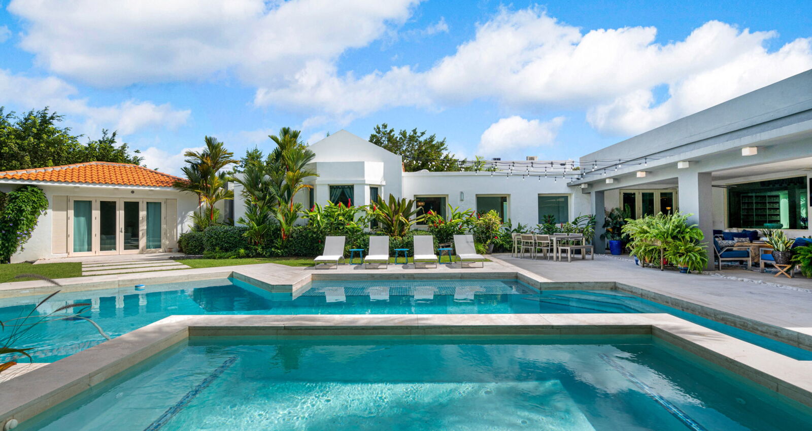 Dorado Beach East #23-003